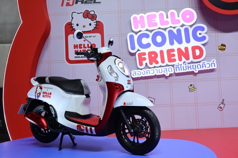 Honda Scoopy Hello Kitty 2024 จำนวนจำกัด 2,000 คัน