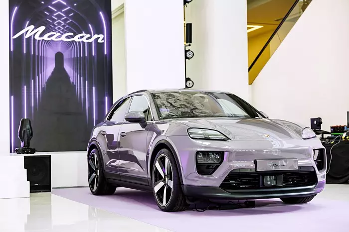 The New All-Electric Porsche Macan 2024 เจ็นฯ 2